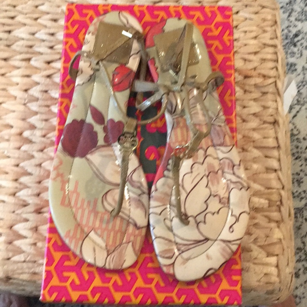 Tory Burch Emmy Patent sandal 8.5